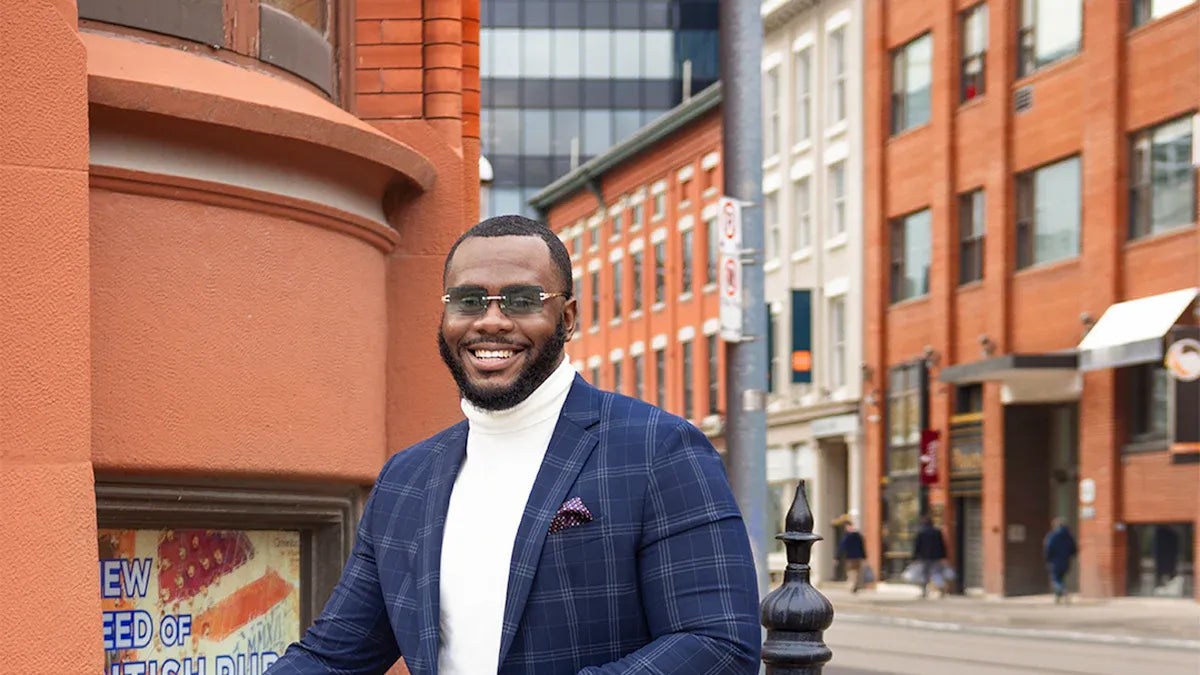 Plaid Suit Styling Tips for Weddings, Work, and Weekends