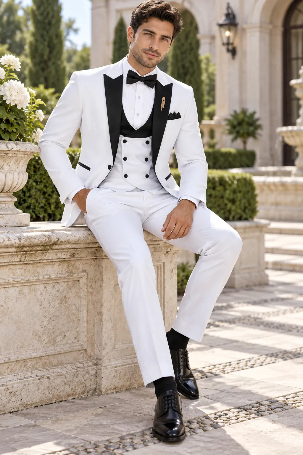 Men's Contrast Shawl Lapel Tuxedo 3 Piece Suit
