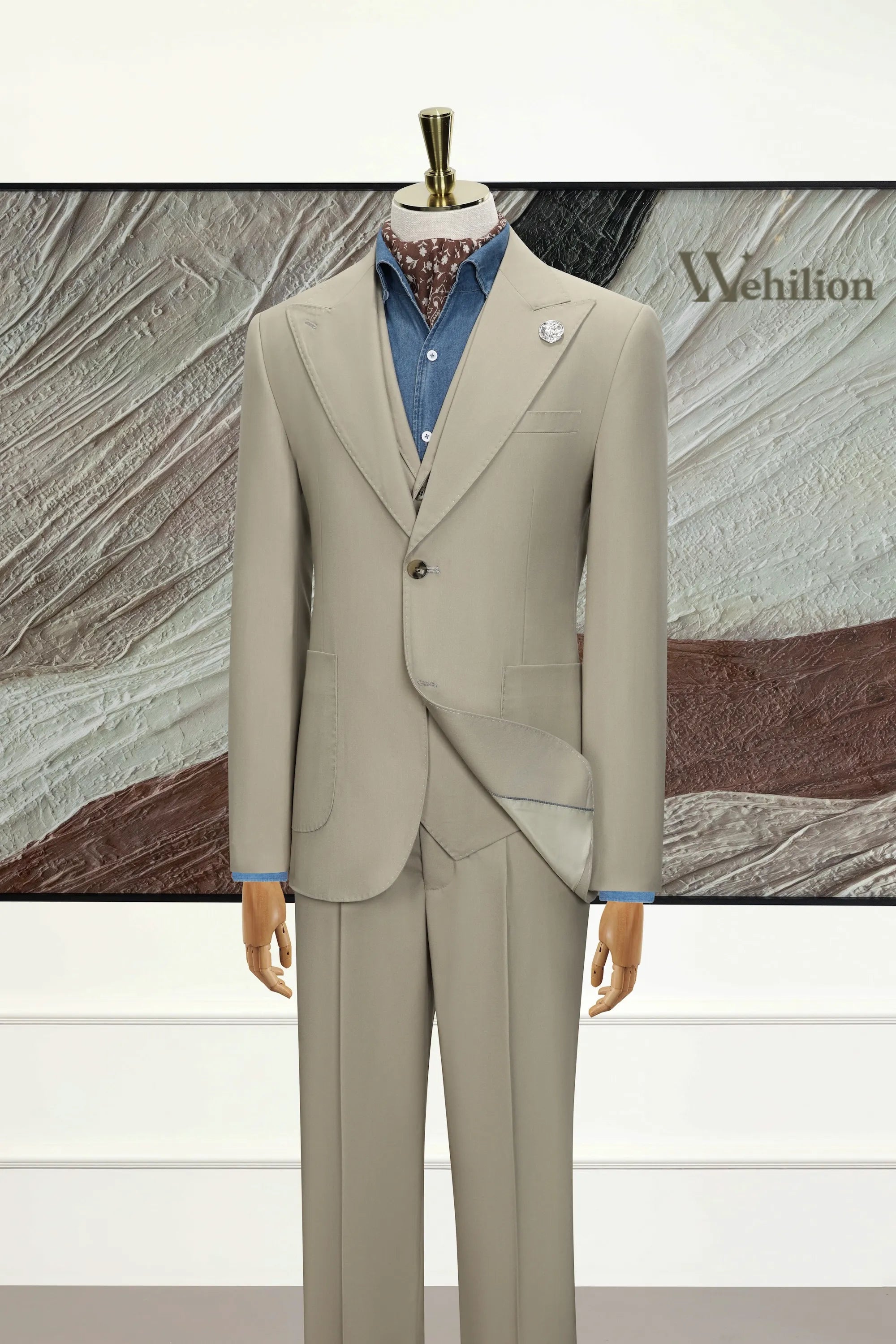 Men's Beige Grey Peak Lapel 3 Piece Suits