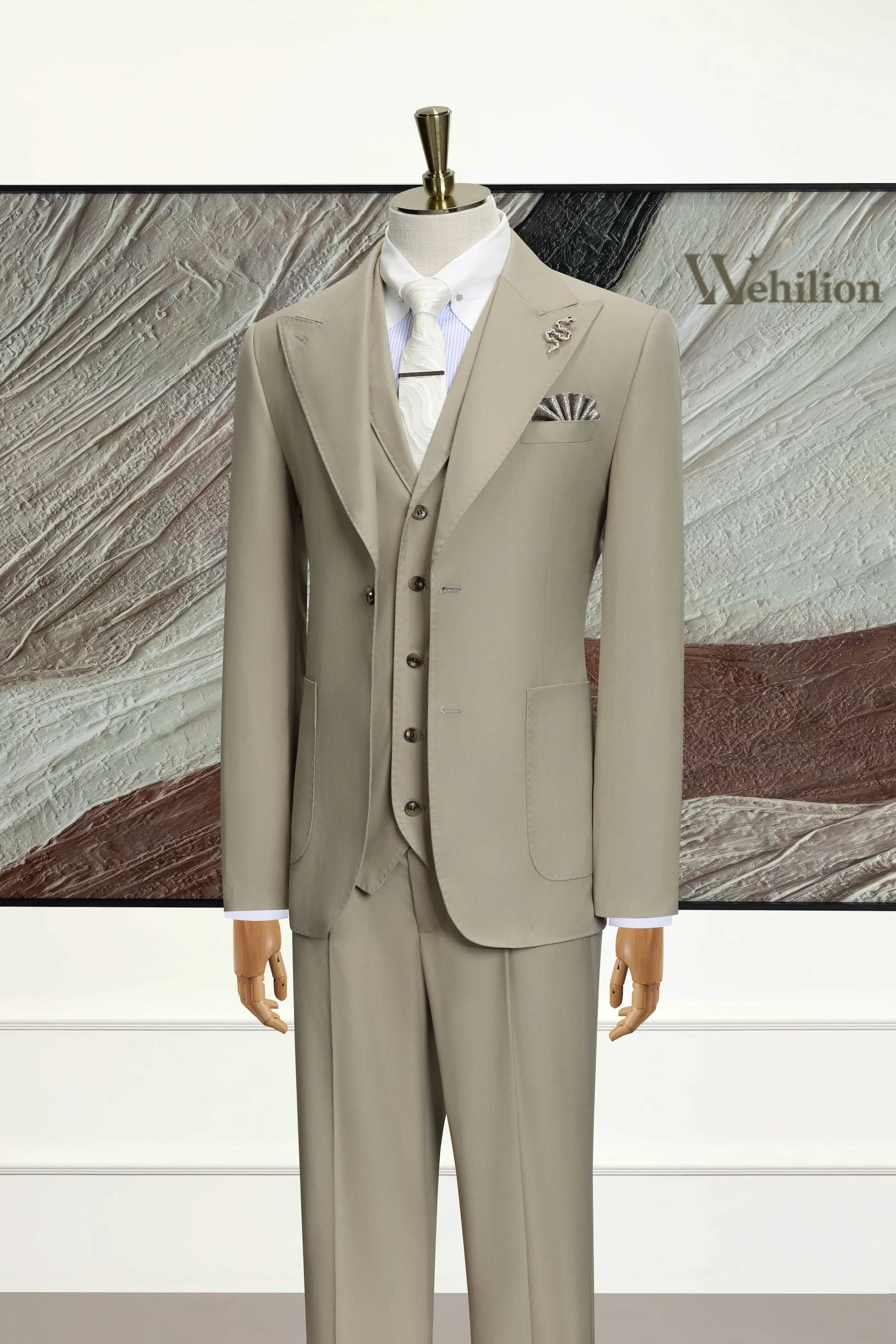 Men's Beige Grey Peak Lapel 3 Piece Suits