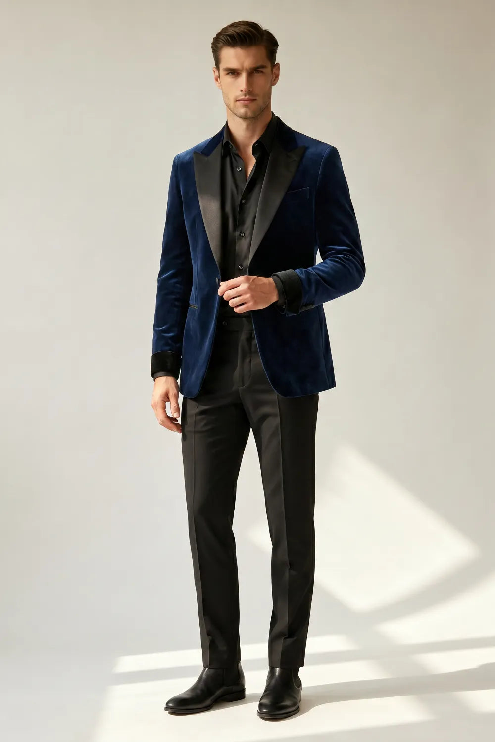 Men's Navy Velvet Peak Lapel 2-Piece Tuxedo Suit