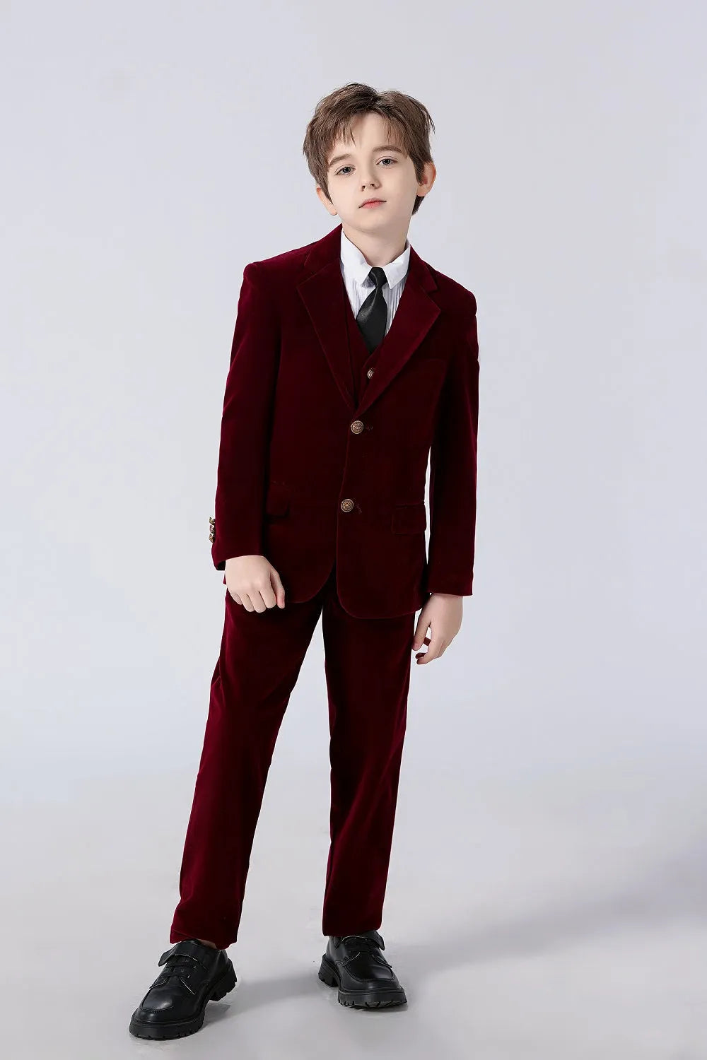 Burgundy velvet suit for boys with blazer, vest, and pants – classic 5-piece formal outfit for weddings and holidays