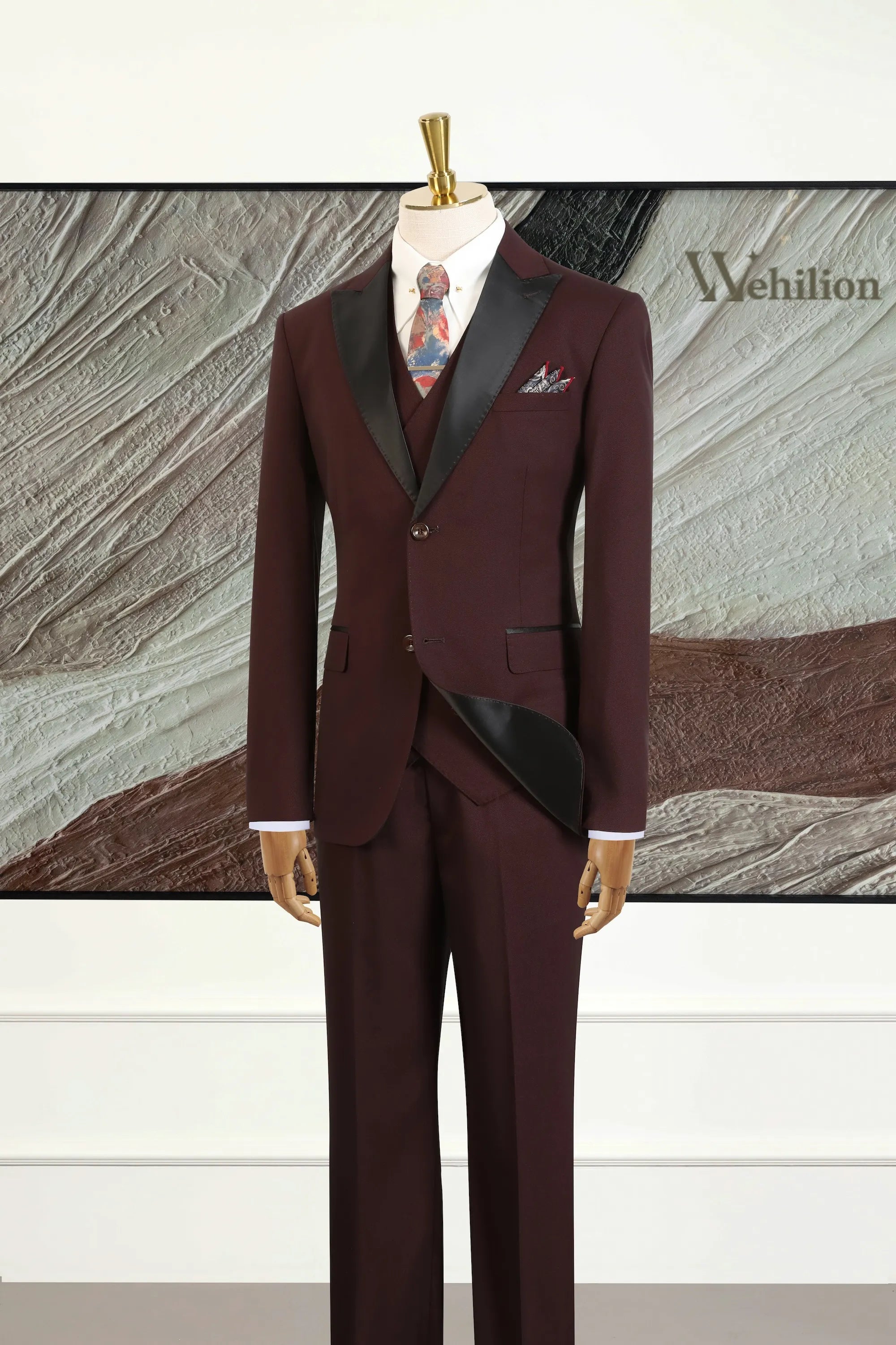Men's Burgundy Peaked Lapel 3 Piece Suits