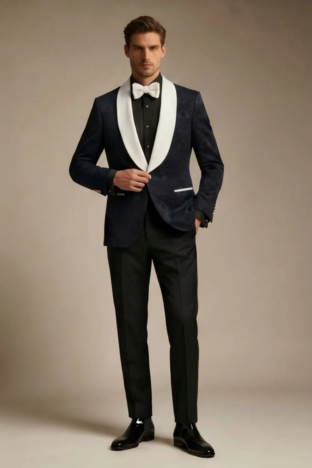 Men's Black Jacquard White Shawl Lapel 2-Piece Tuxedo Suit