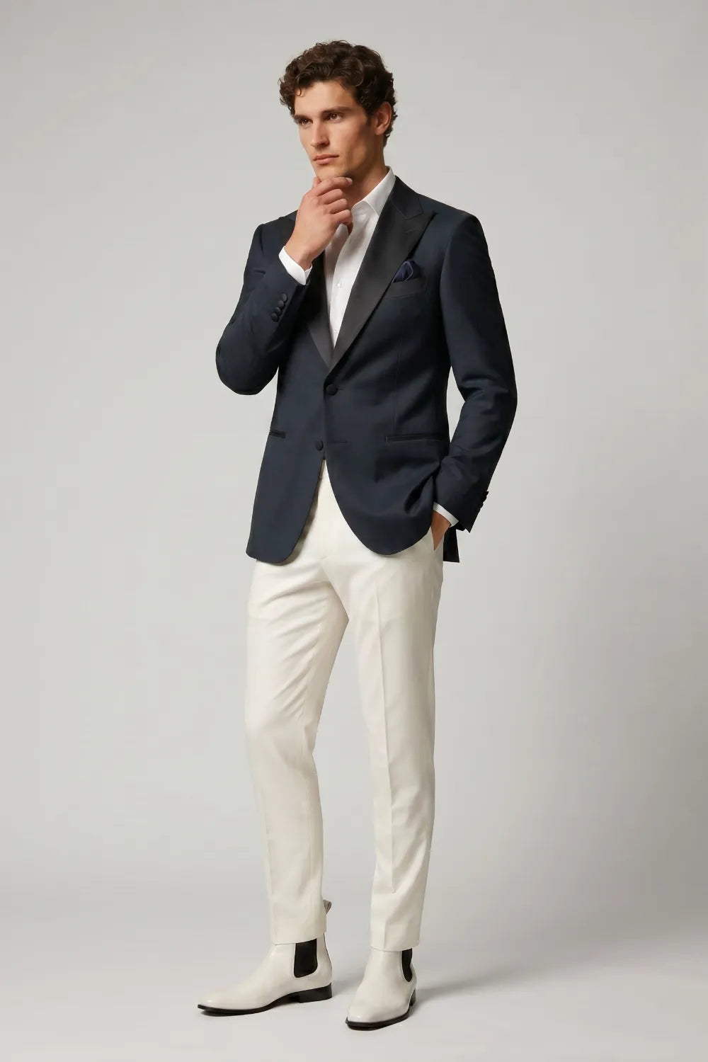 Men's Dark Navy Peak Lapel 2-Piece Tuxedo Suit