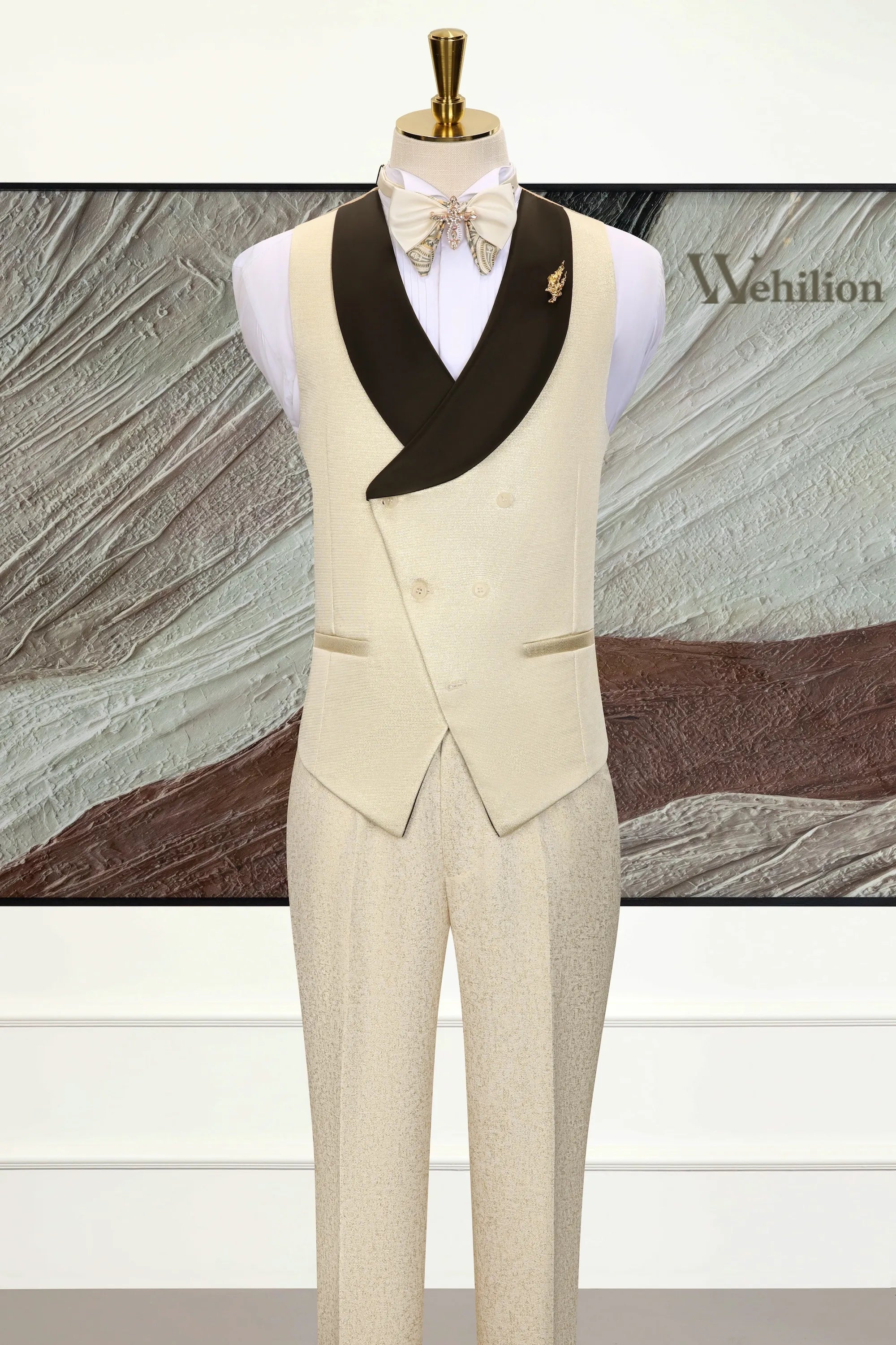 Men's Ivory Peak Lapel Party 3 Piece Suits