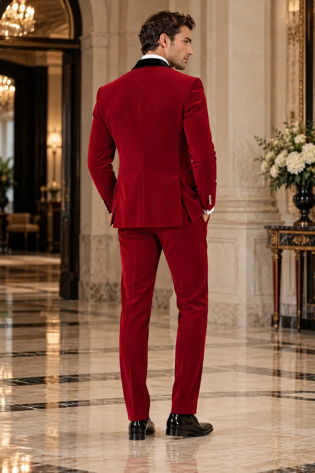 Men's Red Velvet Peak Lapel 3 Piece Suits
