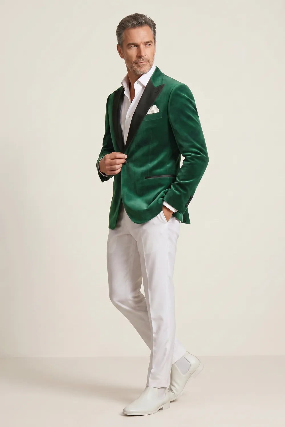 Men's Emerald Green Velvet Black Peak Lapel 2-Piece Tuxedo Suit