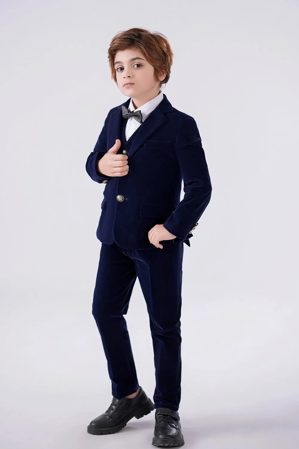 Navy velvet boys' suit with black lapel and bow tie – 5-piece formal outfit for weddings or parties