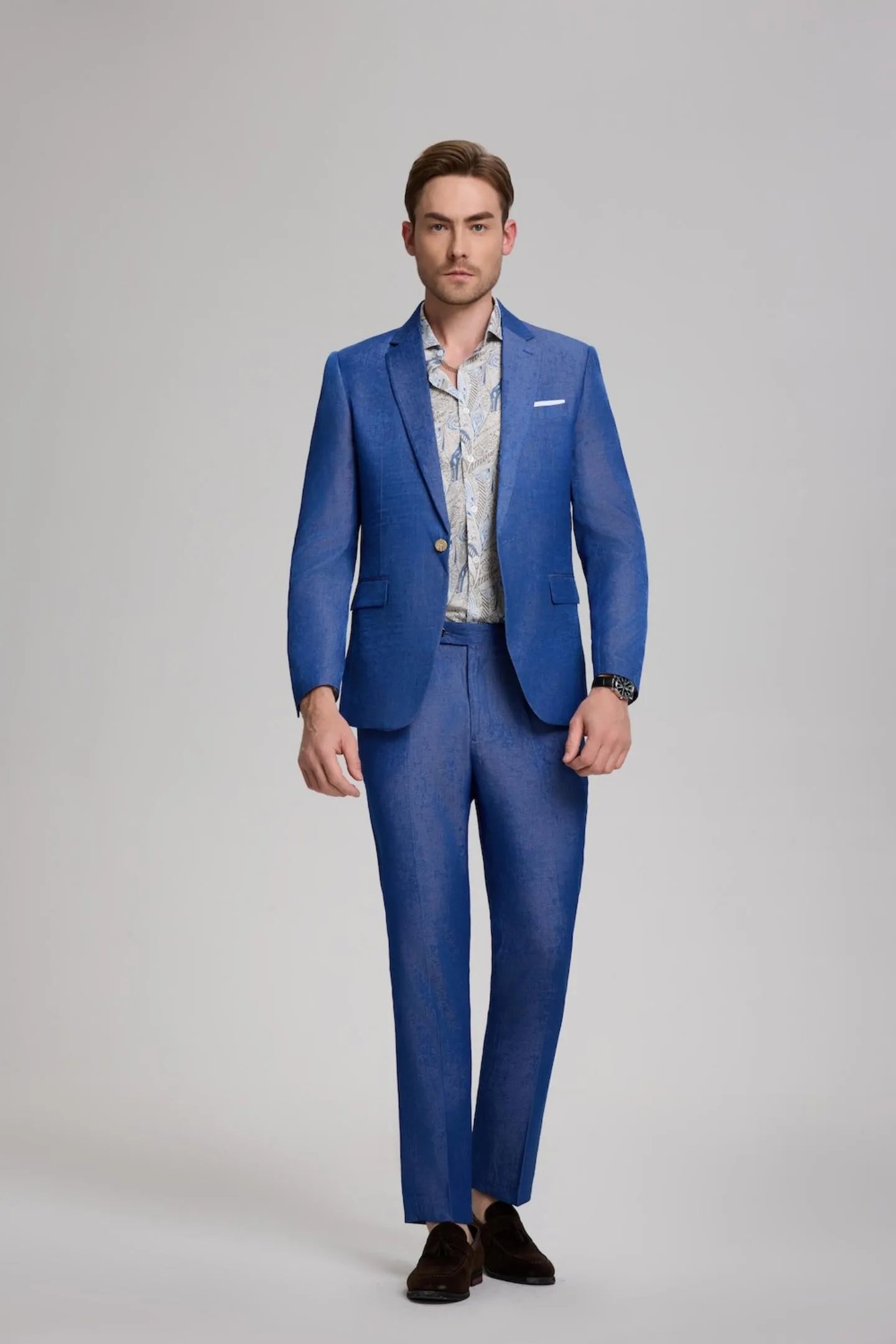 front view of men's royal blue casual slim fit 2-piece suit featuring notch lapel blazer and trousers, perfect for smart-casual or business events.