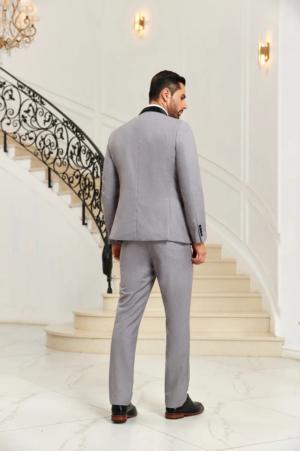 Men's Grey Big Collar 3 Pieces Suits