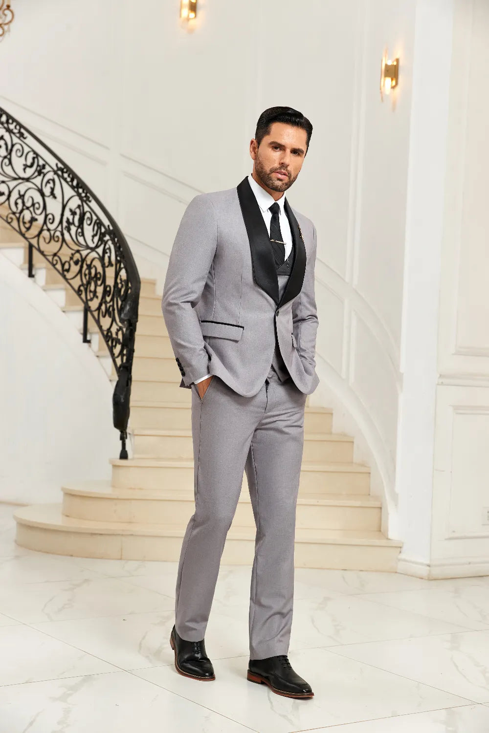 Men's Grey Big Collar 3 Pieces Suits