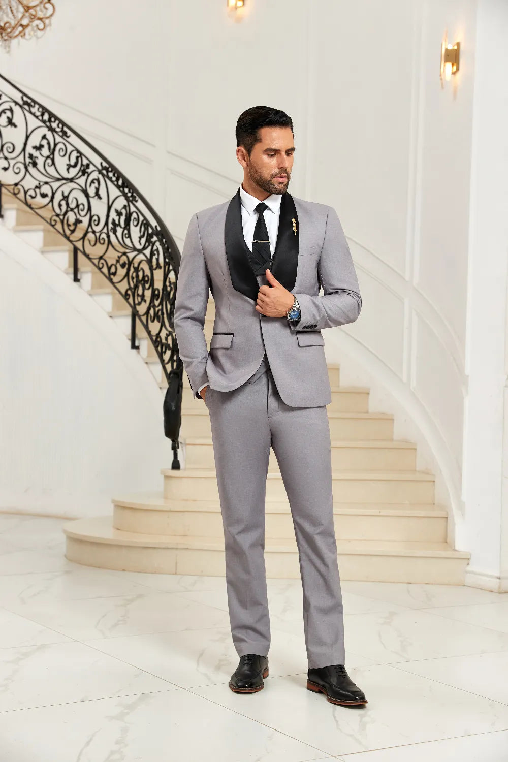 Men's Grey Big Collar 3 Pieces Suits