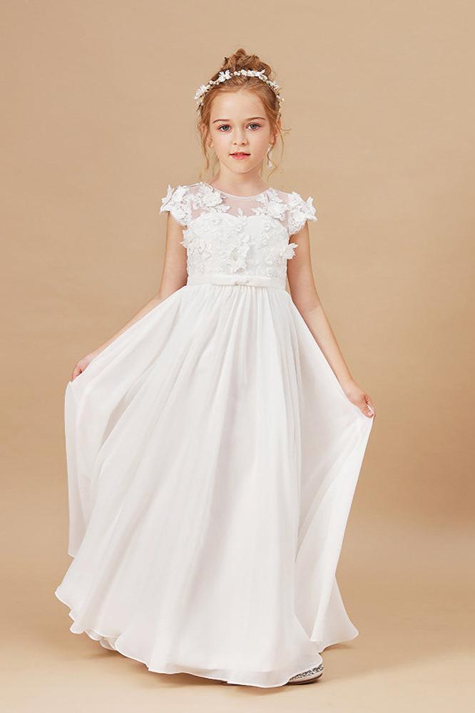 Wehilion flower girl tulle dress with delicate floral details and flowing skirt for special occasions
