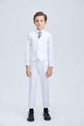 Bild in Galerie-Betrachter laden, White Tuxedo 5 Piece Boys Suits
