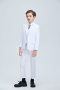 Cargar la imagen en la vista de la galería, White Tuxedo 5 Piece Boys Suits
