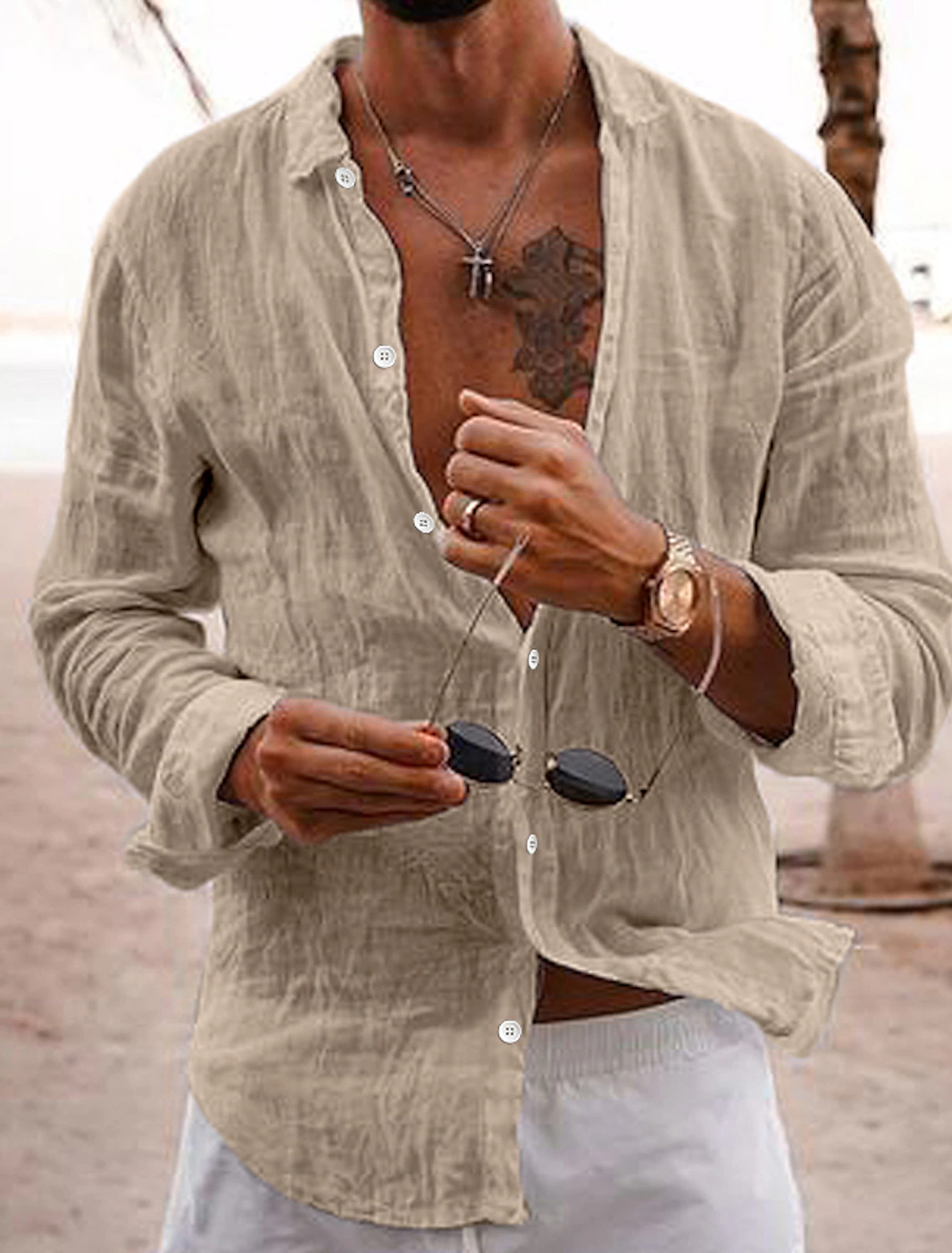 Men's khaki beach shirt – spring and summer-ready with laid-back and stylish design
