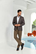 Cargar la imagen en la vista de la galería, Designer Style New Men's Two Button Blazer
