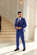 Charger l'image dans la visionneuse de la galerie, Designer Style Unique Design 2 Pieces Men's Suits Jacket+Pants
