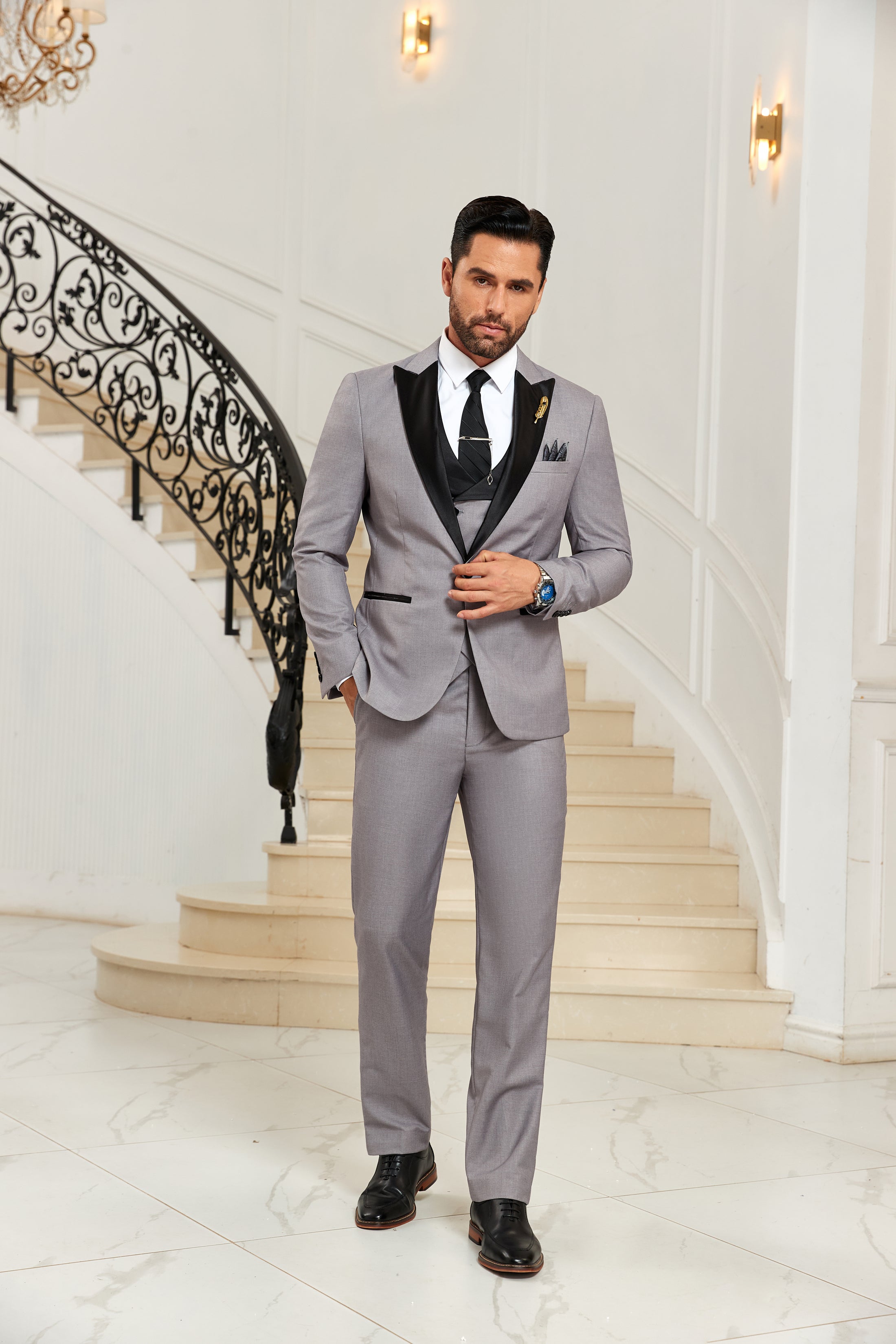 Designer Style Unique Design Modern 3 Pieces Men Suits