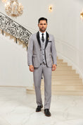 Cargar la imagen en la vista de la galería, Designer Style Fashion Most Popular 3 Pieces Men Suits
