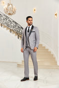 Charger l'image dans la visionneuse de la galerie, Designer Style Fashion Most Popular 3 Pieces Men Suits
