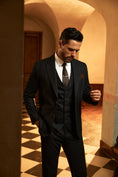 Cargar la imagen en la vista de la galería, Designer Style Fashion Most Popular 3 Pieces Men Suits
