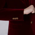 Bild in Galerie-Betrachter laden, Burgundy Velvet 5 Piece Boy's Formal Boys Suits
