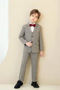 Bild in Galerie-Betrachter laden, Light Grey Striped Modern 5 Piece Boy's Formal Suits
