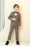 Cargar la imagen en la vista de la galería, Khaki Plaid Elegant 5 Piece Boys Suits
