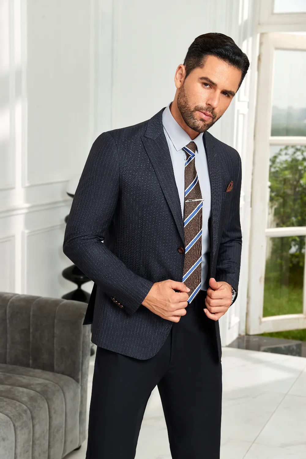 Men's Black Pinstripe Peak Lapel Blazer