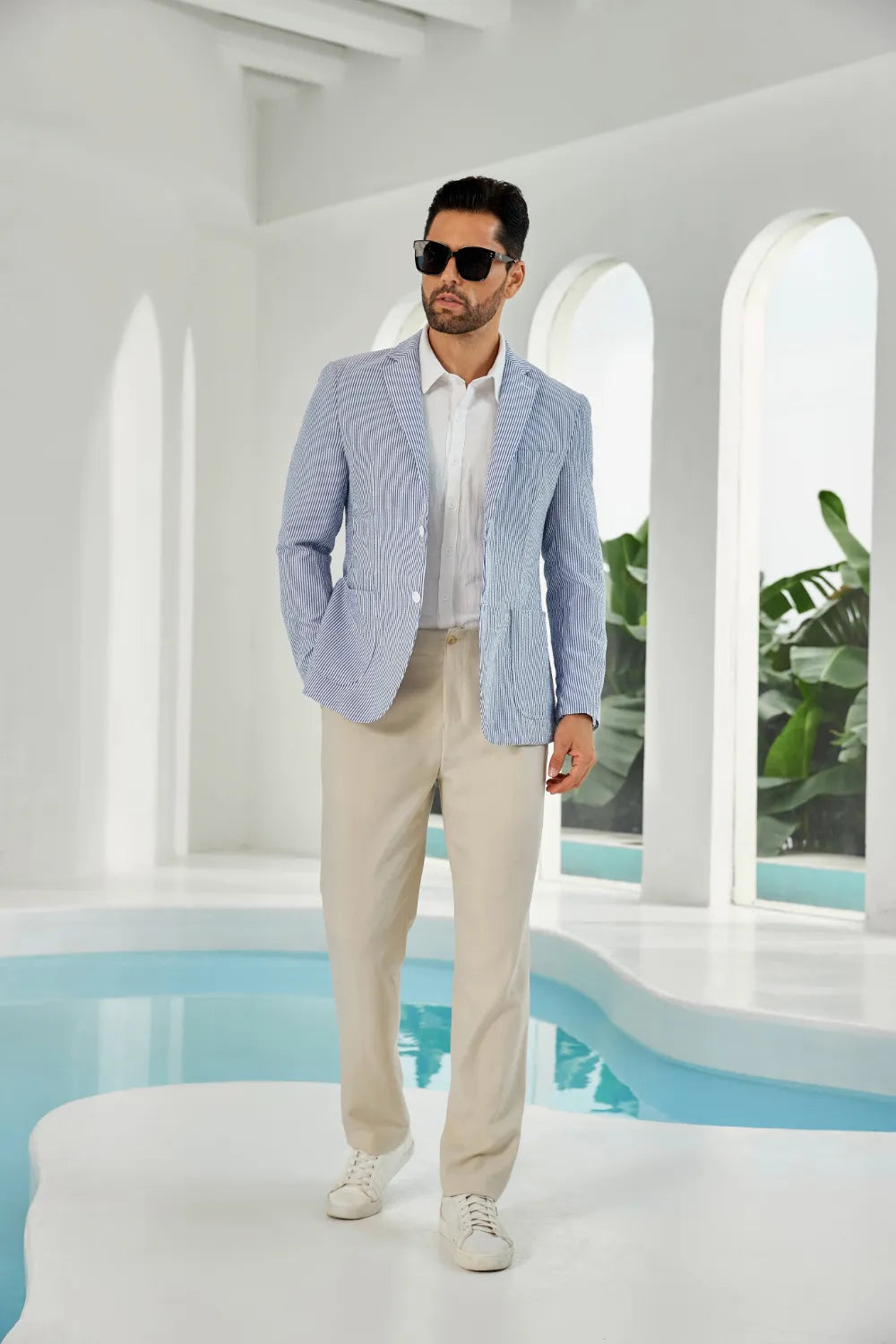 Blue-white seersucker striped men's summer blazer front display