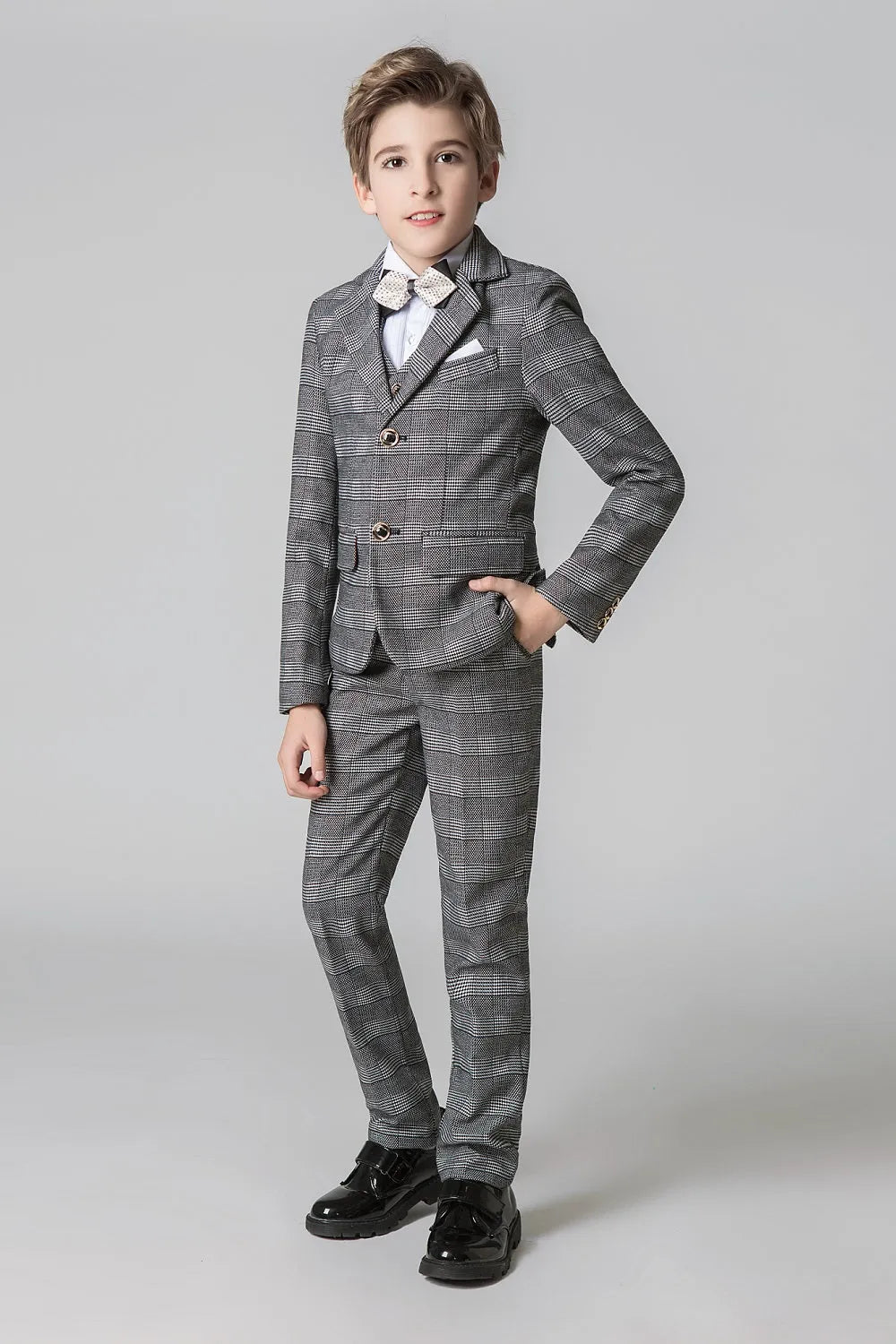 Grey plaid 5-piece boys formal suit set with bow tie - elegant checked blazer & pants outfit