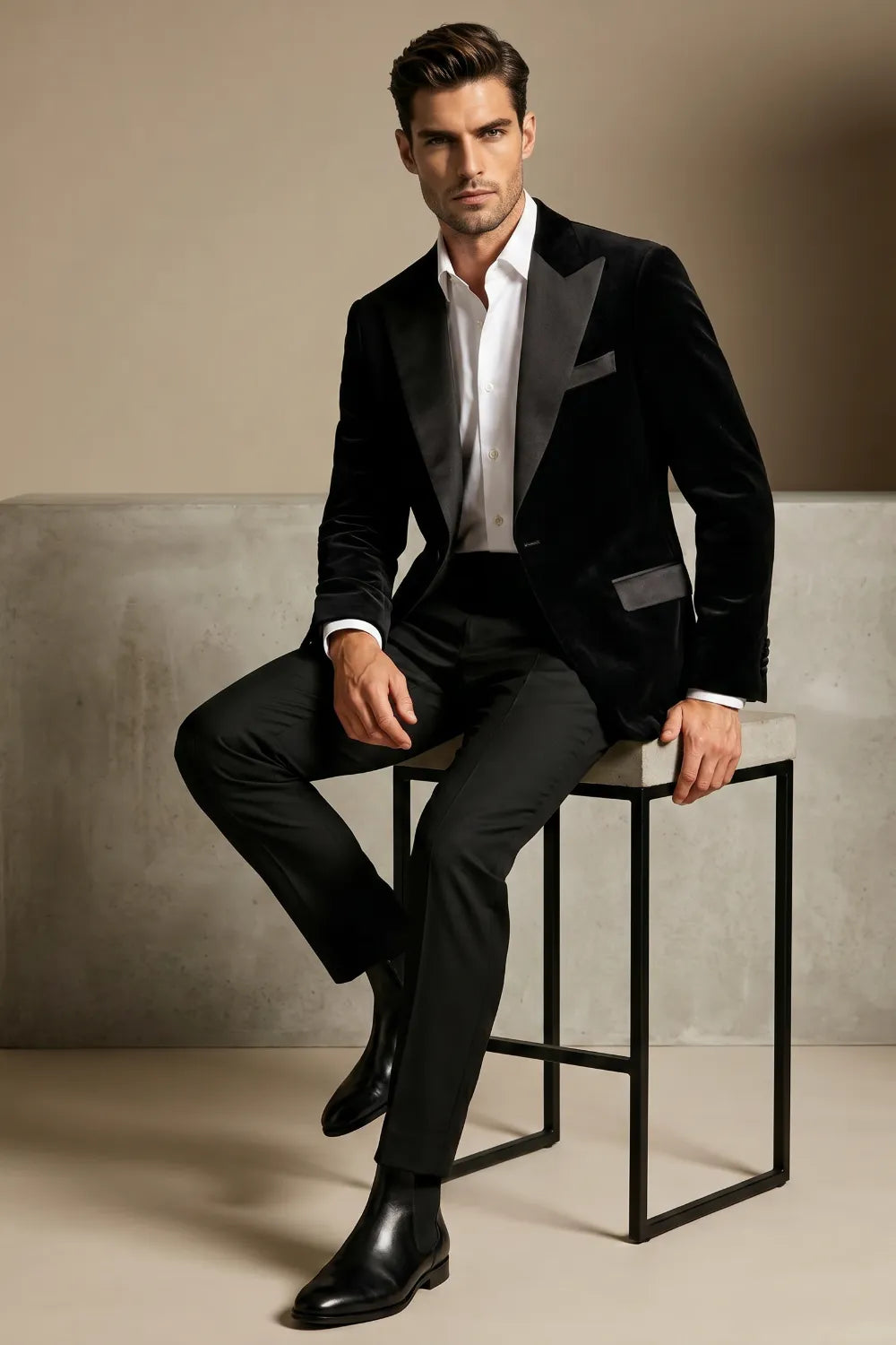 Men's Black Velvet Peak Lapel 2-Piece Tuxedo Suit