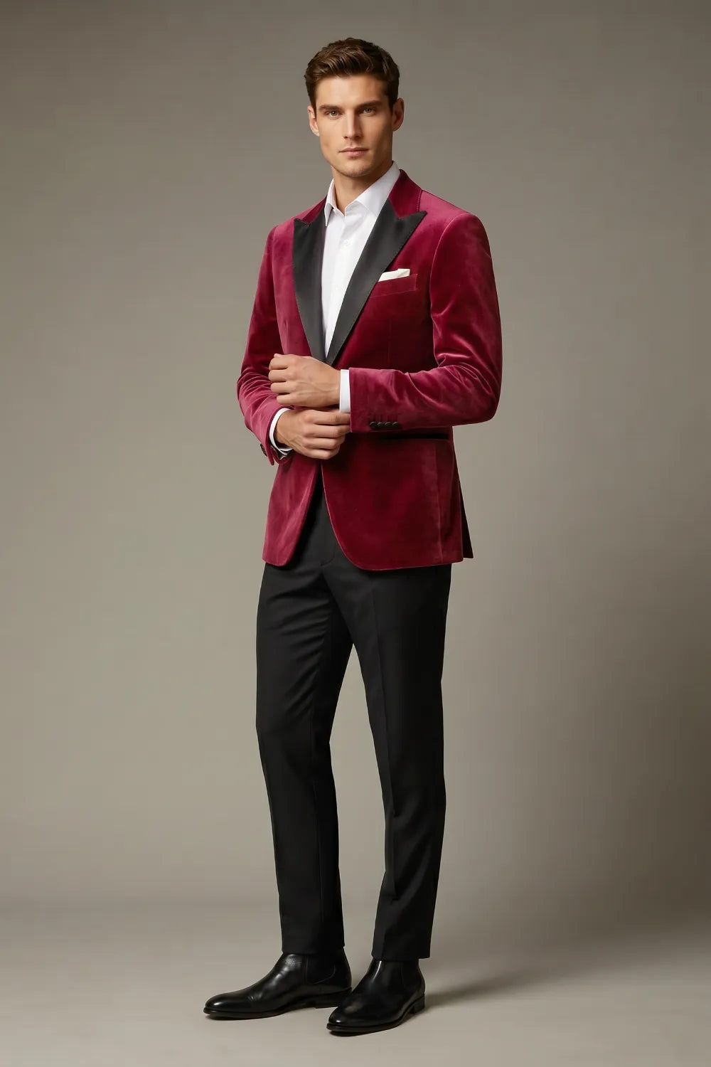 Men's Burgundy Velvet Peak Lapel 2-Piece Tuxedo Suit