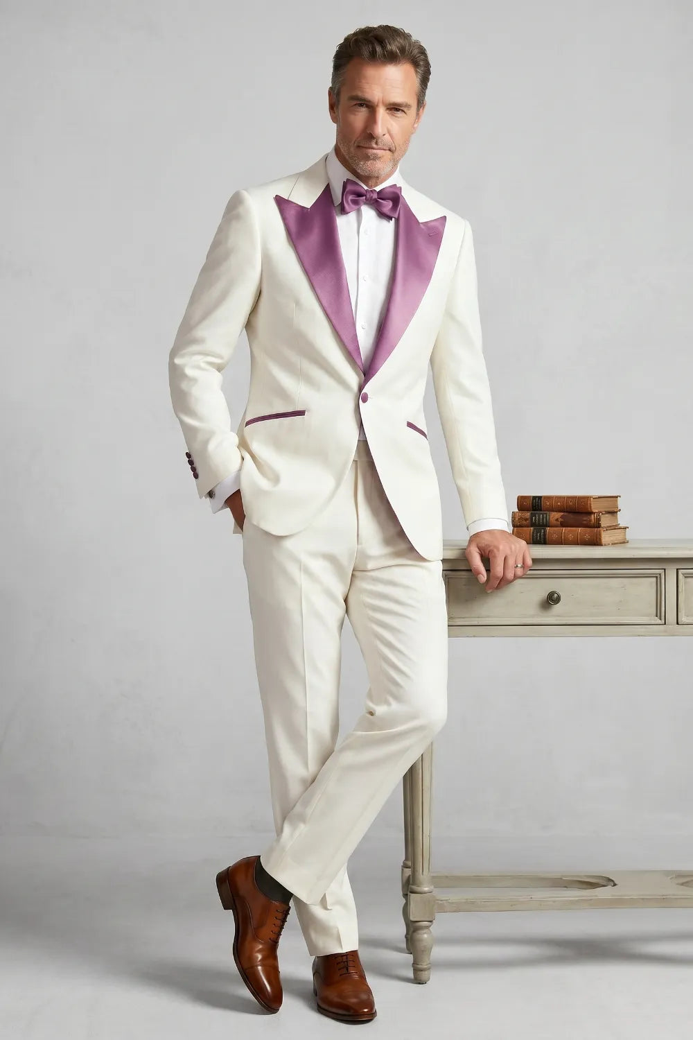 Men's White Purple Peak Lapel 2-Piece Tuxedo Suit