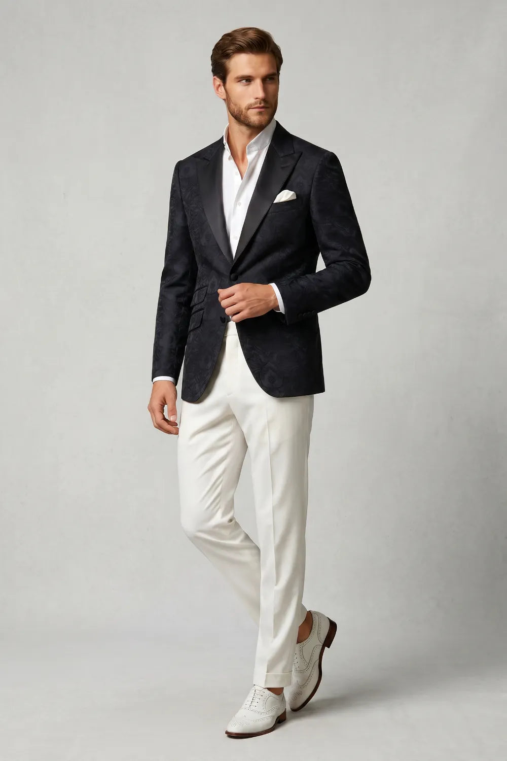 Men's Black Jacquard Peak Lapel 2-Piece Suit