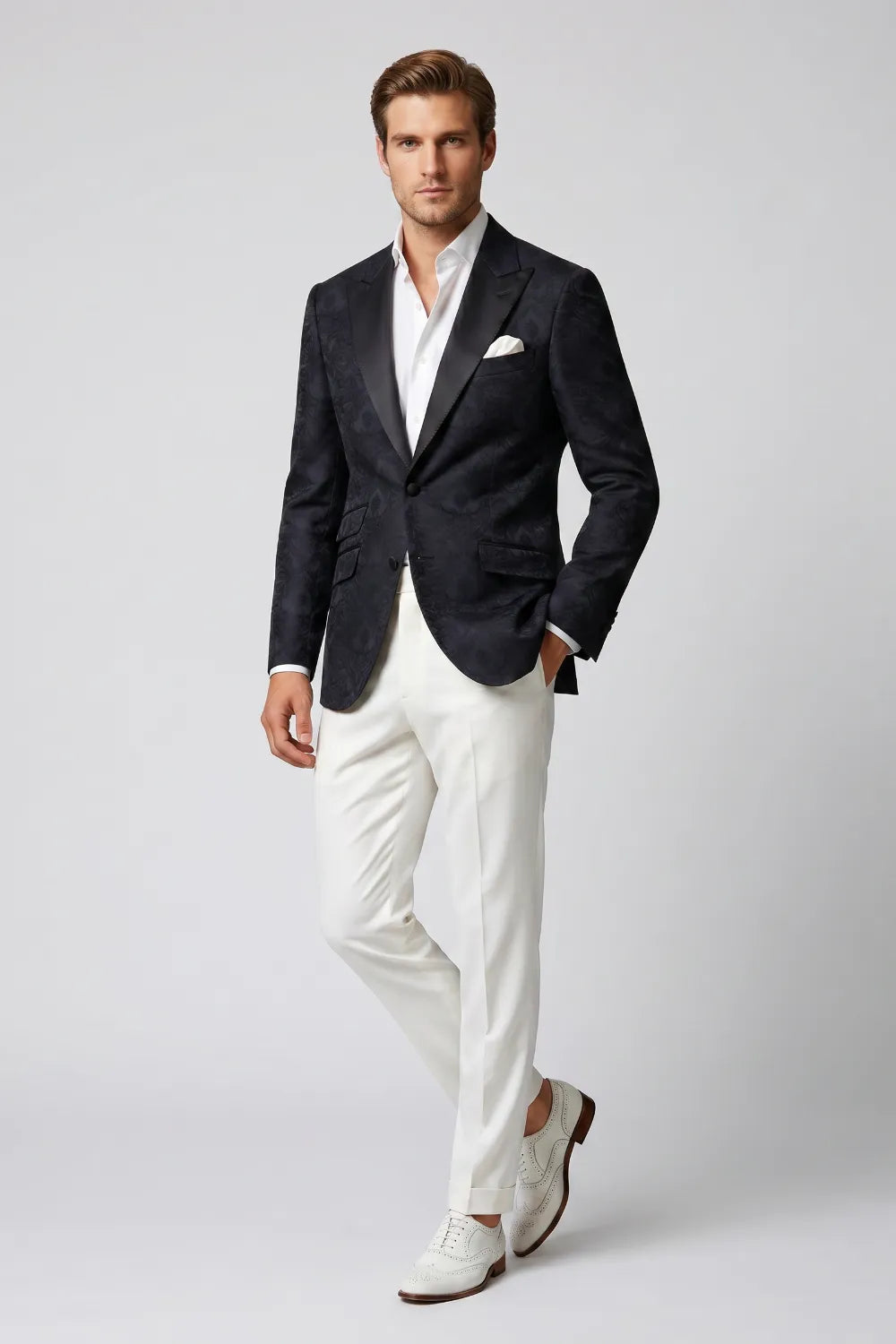 Men's Black Jacquard Peak Lapel 2-Piece Suit