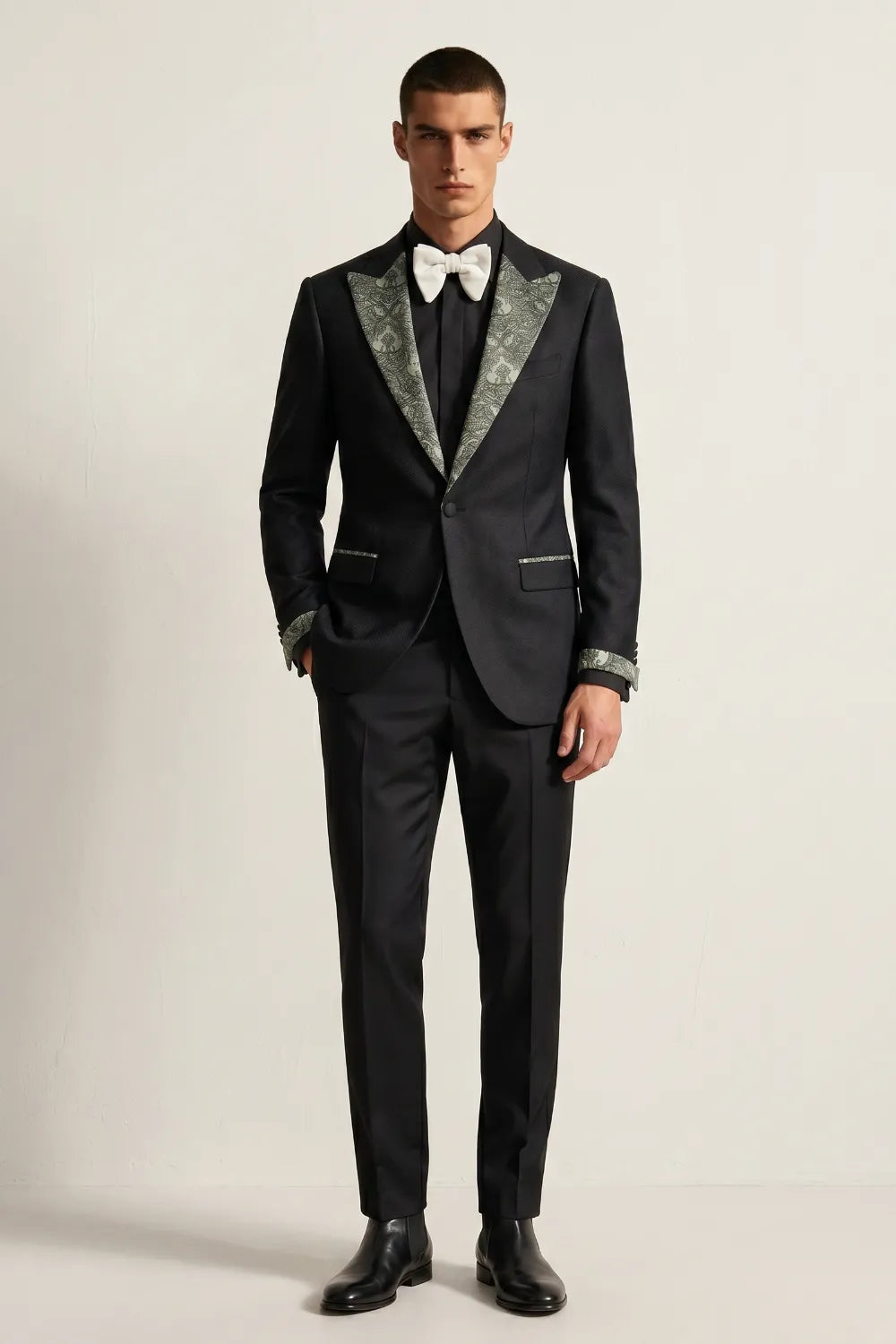 Men's Black Jacquard Peak Lapel 2-Piece Formal Tuxedo Suit