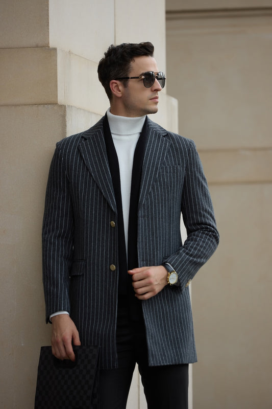 Grey wool trench coat for men – classic fit with white turtleneck and black scarf
