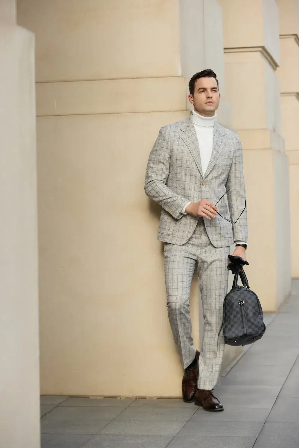 front view of men's grey plaid summer suit – lightweight blazer with modern tailored fit, perfect for business and professional settings