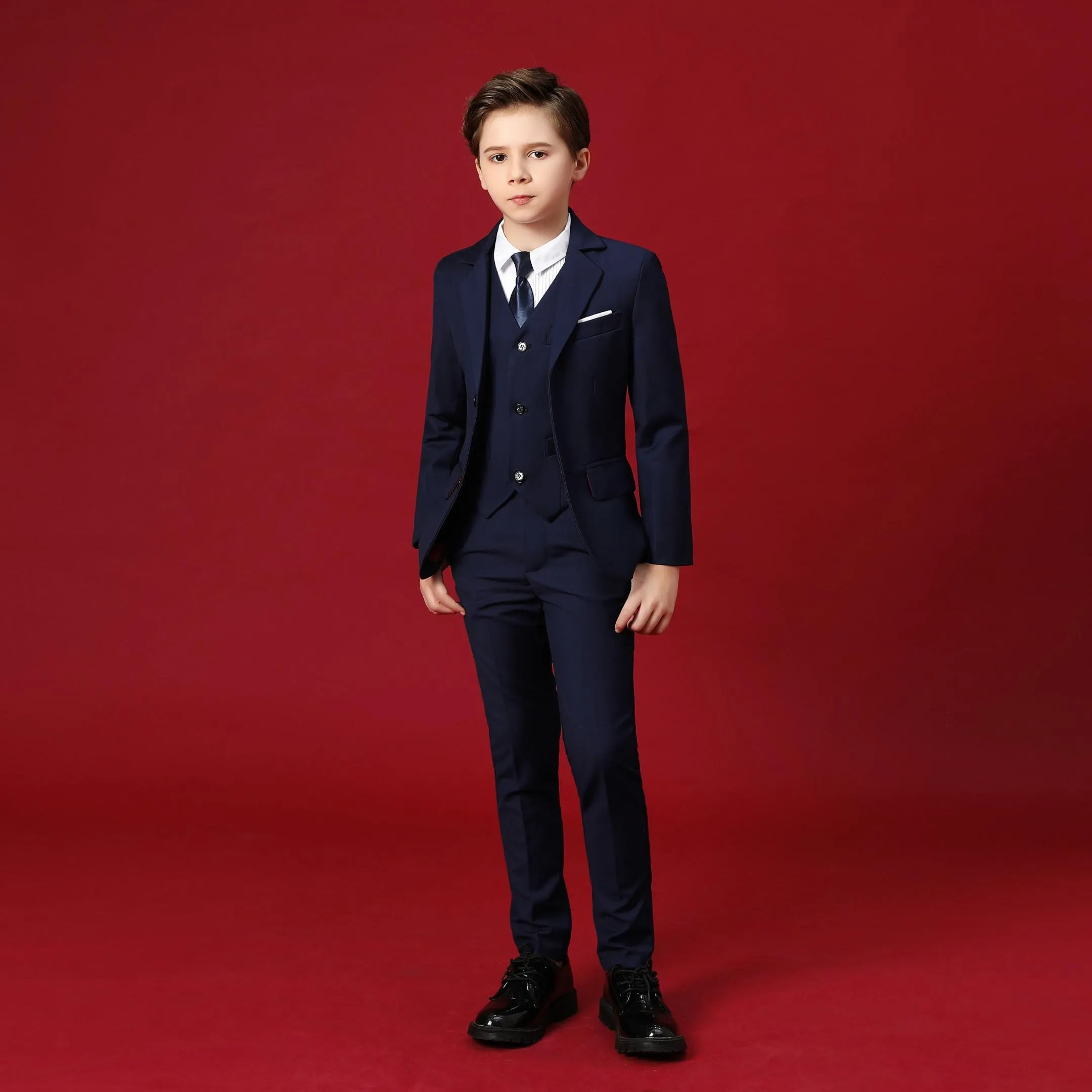 Wehilion holiday boys suit 5-piece in navy with a tailored fit, perfect for formal occasions