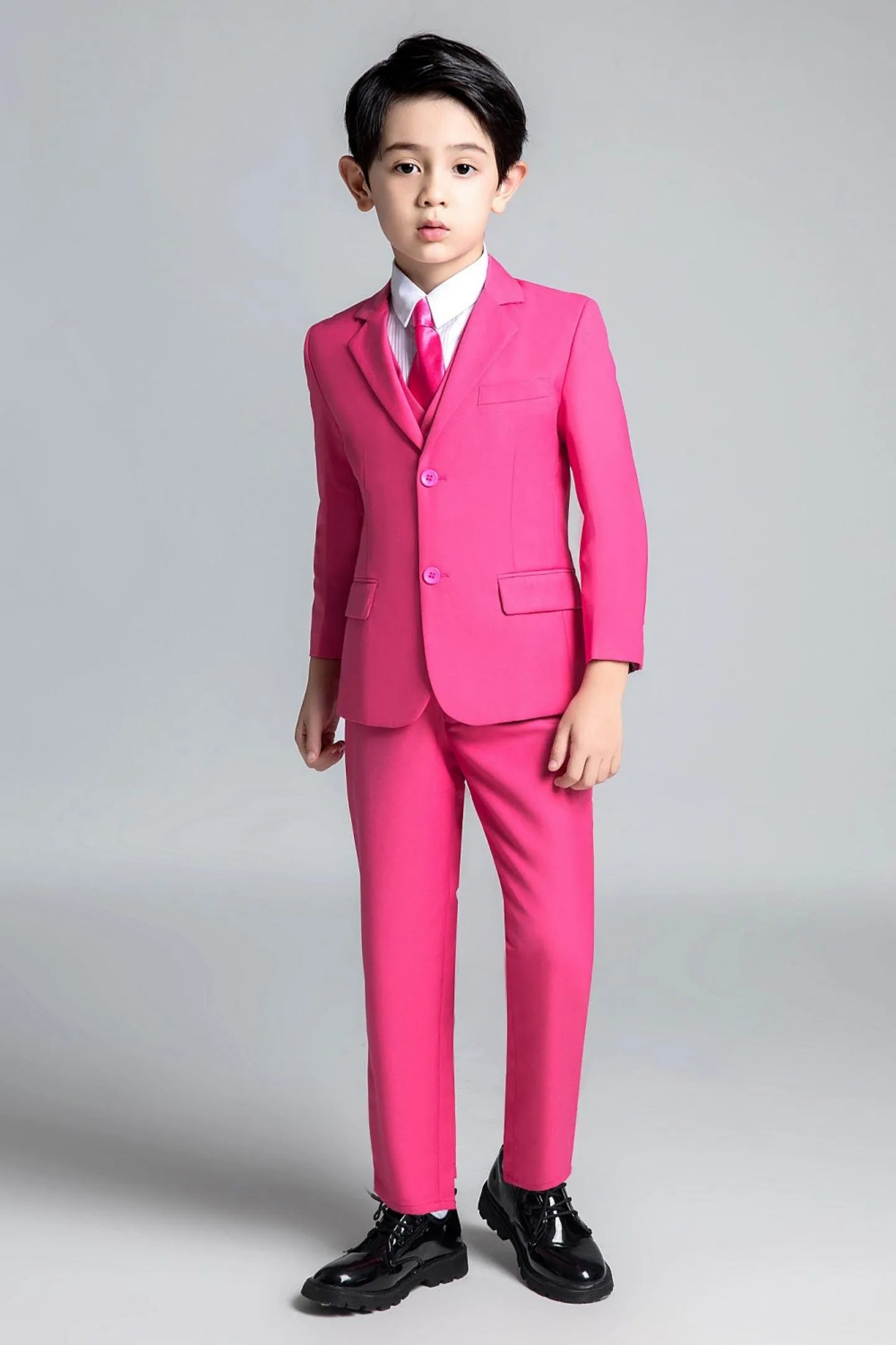 Pink 5-piece boys suit with satin tie, formalwear for weddings or birthday parties