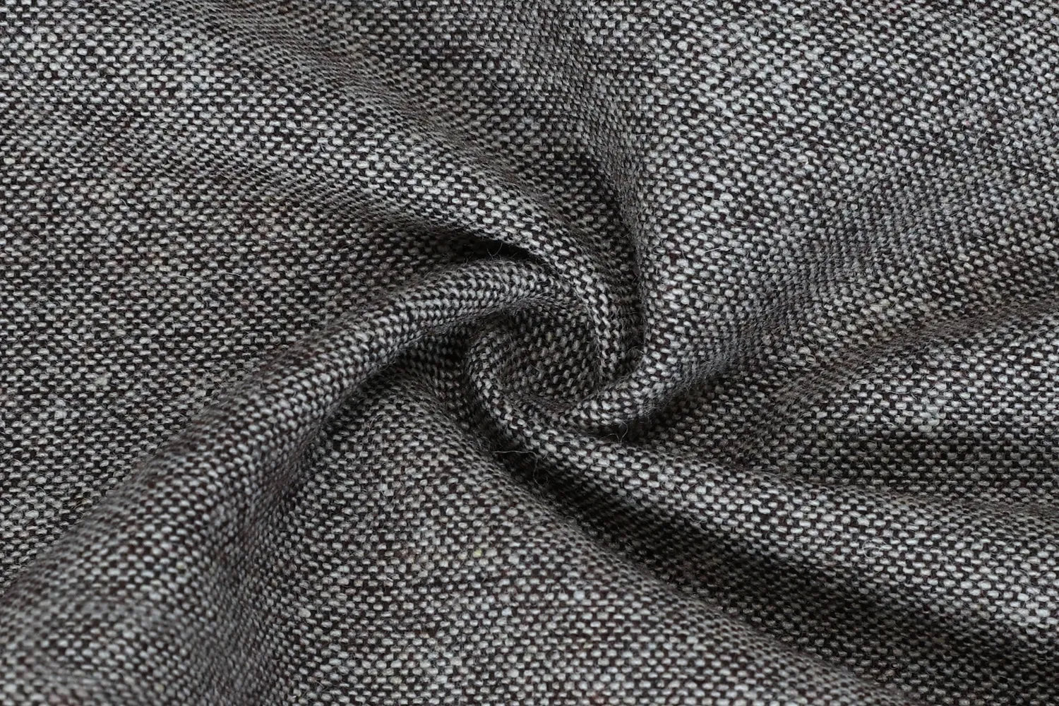 Men's Heritage Wool Slim Fit 3 Piece Suit