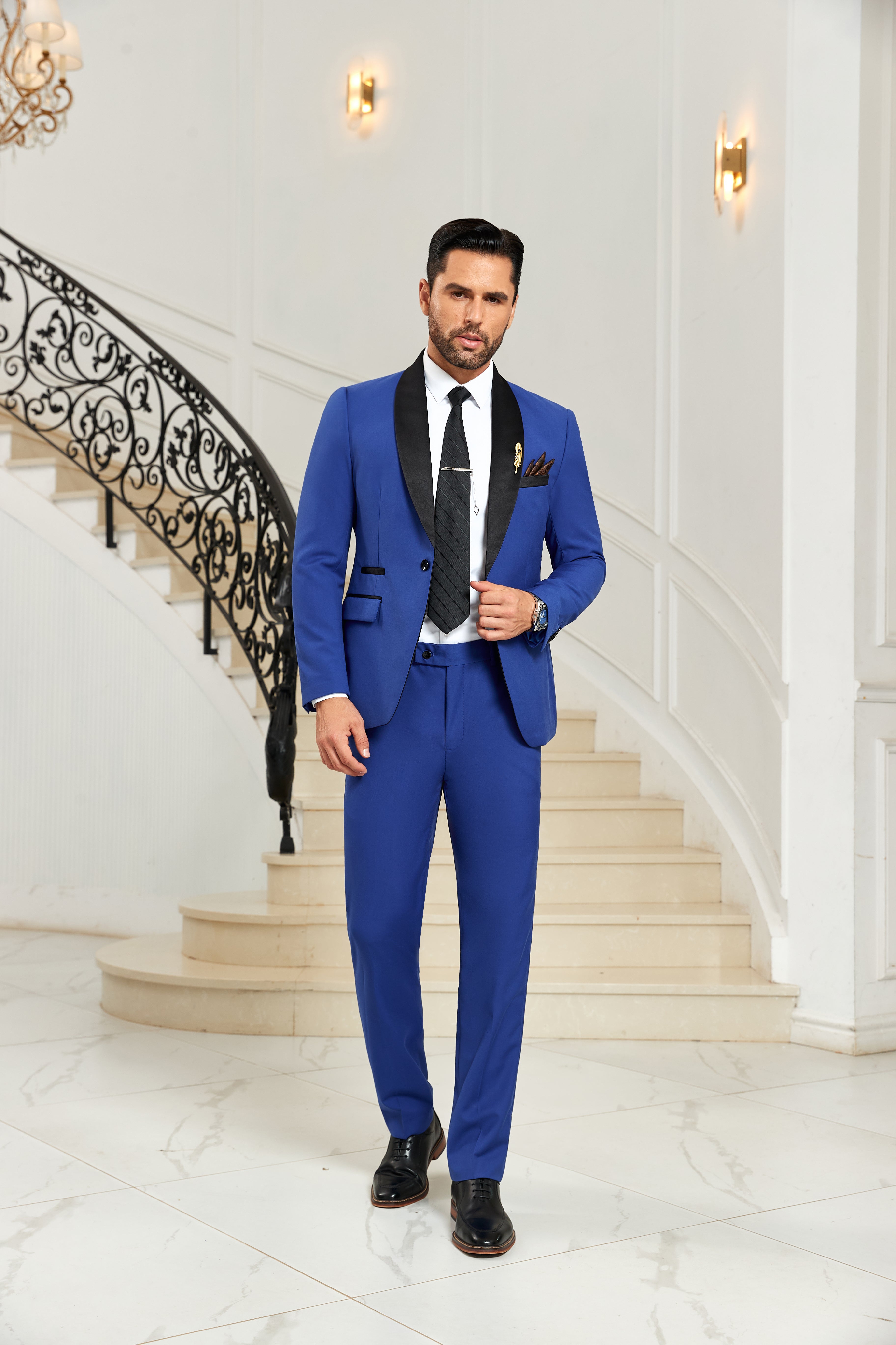 Royal blue tuxedo jacket with black satin lapel – sleek two-piece suit for prom