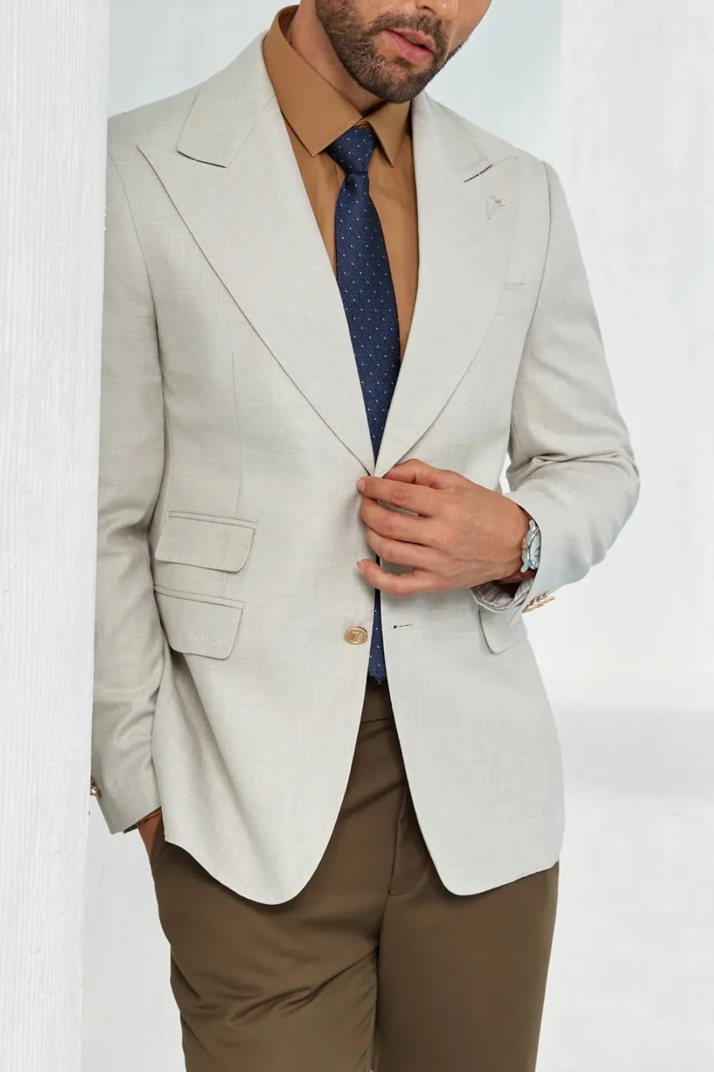 Men's White Peak Lapel Blazer