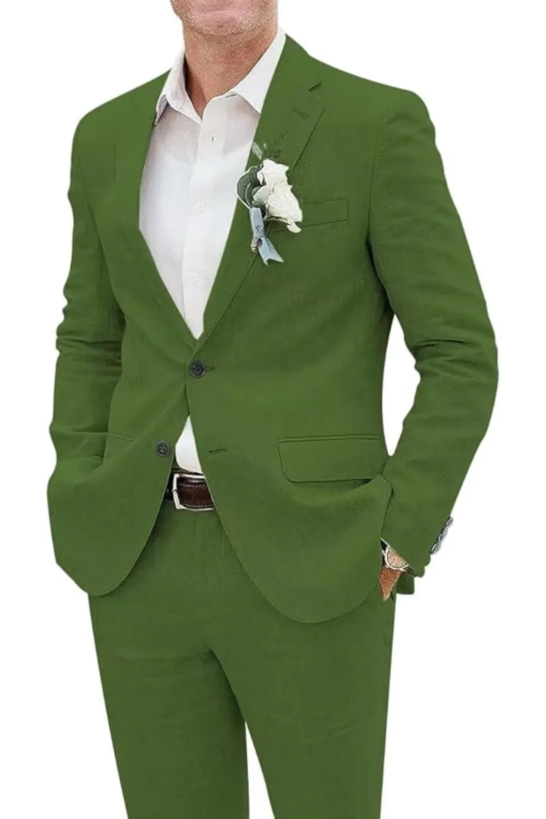 Close-up of green slim fit linen suit jacket with boutonniere and dress shirt – outdoor summer look.