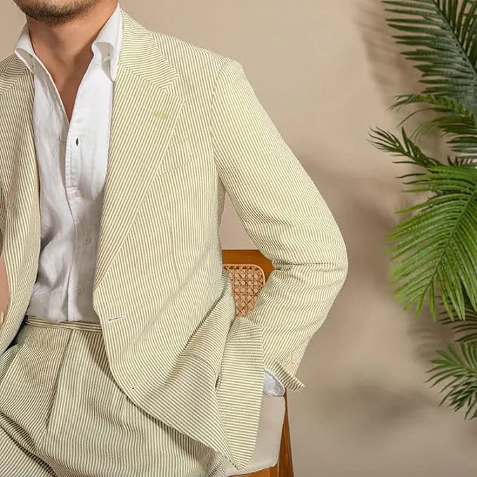 yellow seersucker shorts suit with blazer for men – cool and stylish seasonal outfit